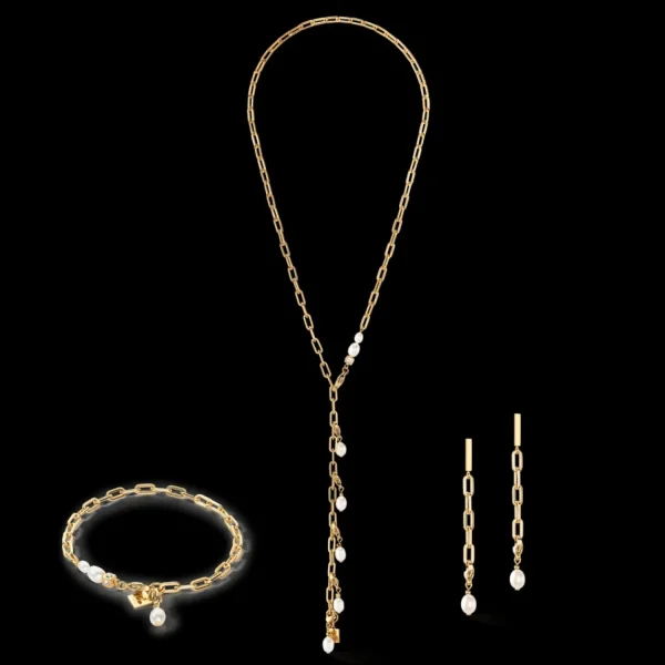 Modern Chain Necklace With Freshwater Pearl Charms Gold | COEUR DE LION New